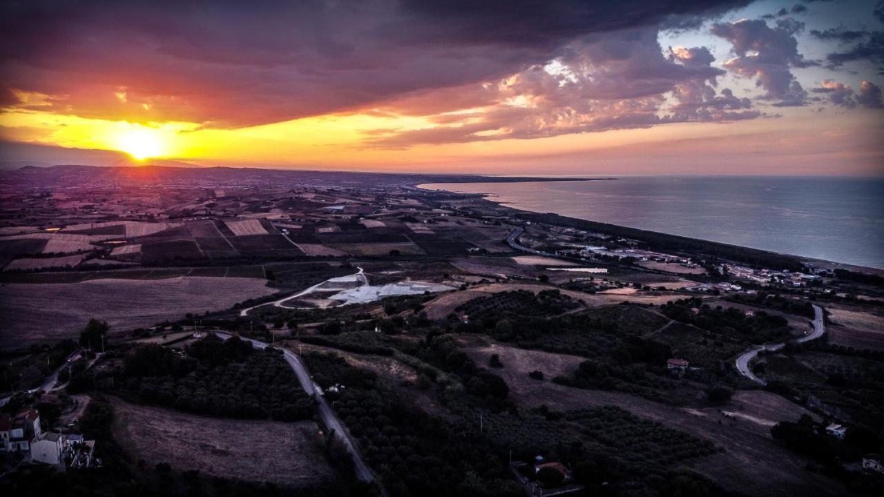 بيتاشياتو Residenza B&B Vistamare المظهر الخارجي الصورة